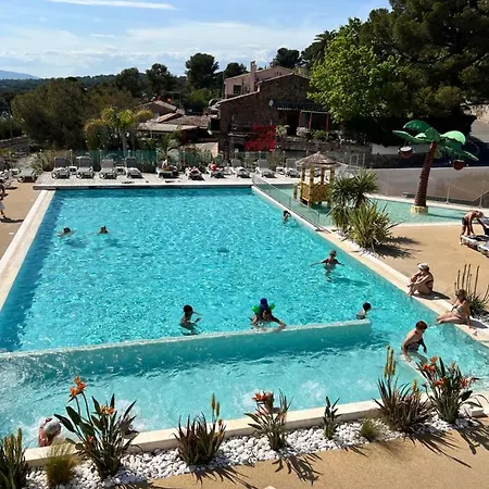 Camping Mobile Evasion Okpl Beauvoir